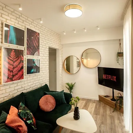 Modern Elegance In The Heart Of The City - romana Square Апартаменты Бухарест