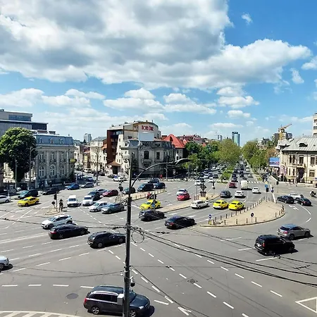 Modern Elegance In The Heart Of The City - romana Square Бухарест